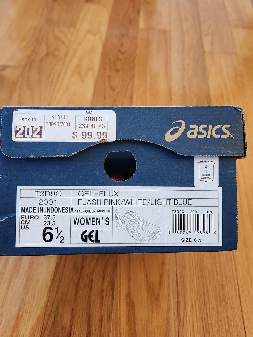 ASICS Mesh Running Shoes - Picture 7 of 7